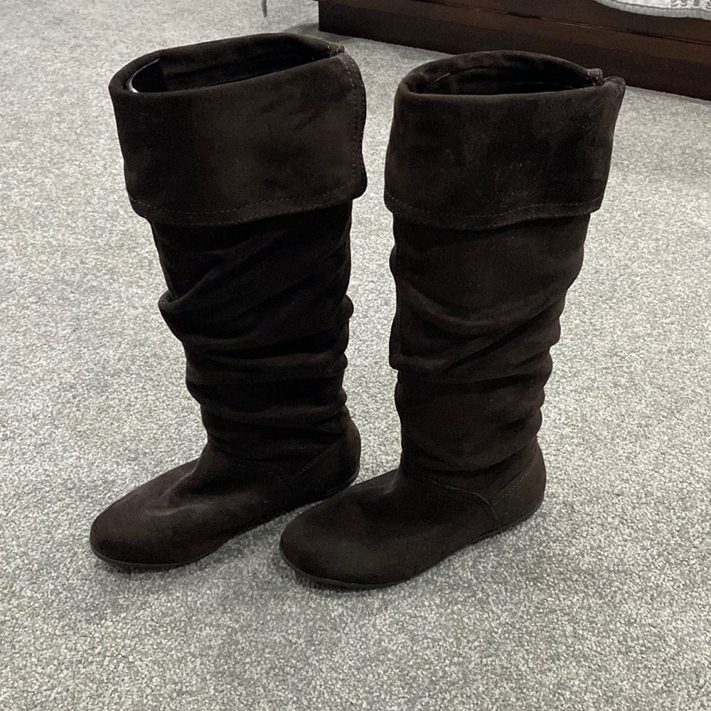 Nine West, Brown, Womens size 5.5 brown flat boots